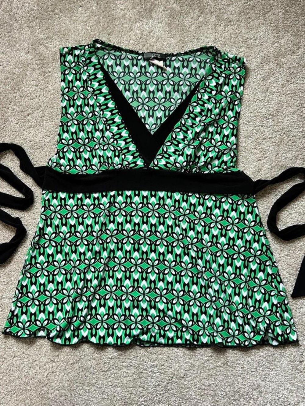 Vintage Y2K JTB babydoll floral print top with ties in the back green/black L